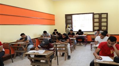 اليوم، بدء تظلمات الدبلومات الفنية بتعليم القاهرة