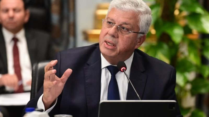 الدكتورمحمد أيمن عاشور وزير التعليم العالى والبحث العلمي