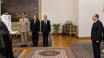 سفير خادم الحرمين الشريفين لدى مصر يقدم أوراق اعتماده للرئيس السيسي