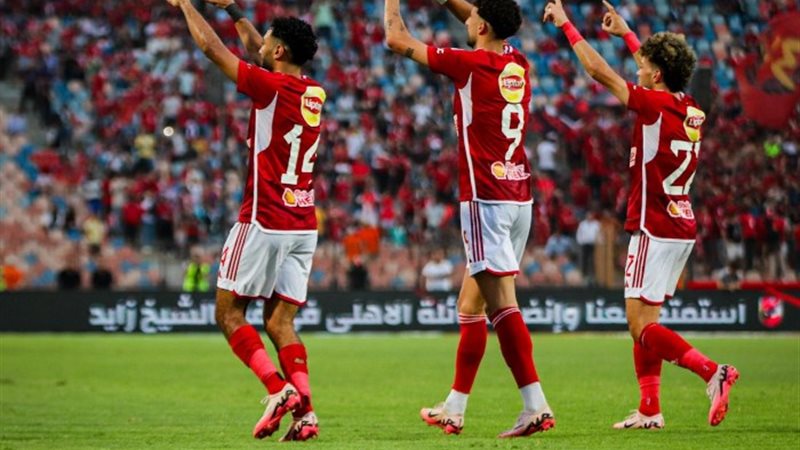 لاعبي الأهلي