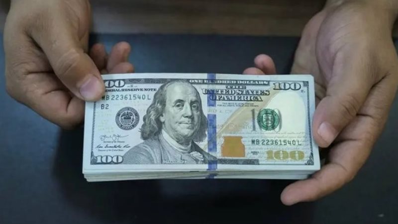 سعر الدولار اليوم