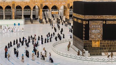 خلفية مناسبة، «تبدأ بـ 25 ألف جنيه»، أسعار العمرة للموسم الجديد