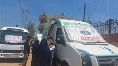 الكشف على 1534 مواطنا بالمجان في كفر الدهايمة بدمياط