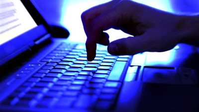 من لندن إلى سنغافورة، التجار يعانون بسبب انقطاع الإنترنت