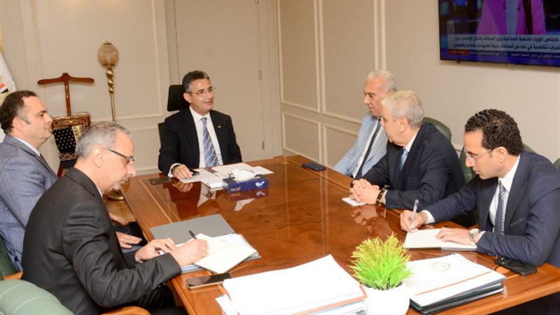 جانب من لقاء الوزير