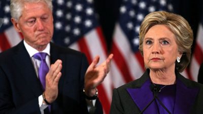 بيل وهيلاري كلينتون يدعمان كامالا هاريس في الانتخابات الأمريكية