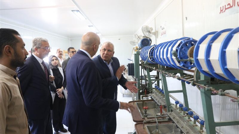 جولة تفقدية لمحافظ الوادي الجديد ورئيس جهاز تنمية المشروعات