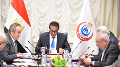 وزير الصحة يعلن السيطرة على قوائم الانتظار بإجراء 185 ألف و892 عملية