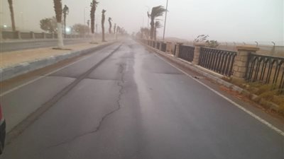 وقف الملاحة في بحيرة ناصر وإغلاق طريق أبو سمبل أسوان لسوء الأحوال الجوية