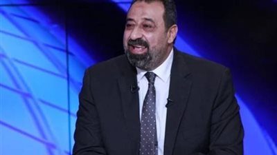 «لك سوابق مع الجماهير»، مجدي عبد الغني ينتقد مروان حمدي لاعب بيراميدز