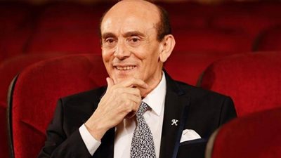 «أنا ضد المقاطعة»، فارس المسرح العربي مع منتجات دعم جيش الاحتلال