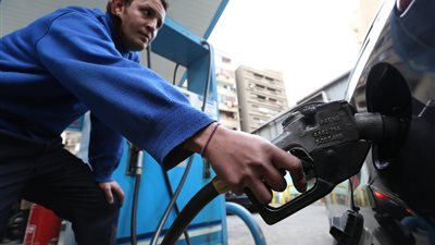 مفاجأة، أين توجد مصر عربيًا وعالميًا بالنسبة لأسعار البنزين والسولار؟