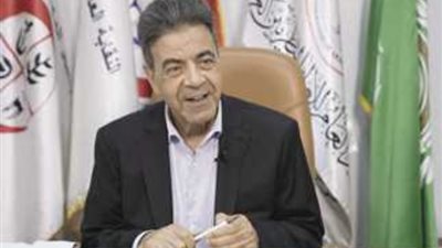 نقيب البيطريين: الخدمات البيطرية تجهز لتنفيذ قرار بتعيين 10 آلاف طبيب