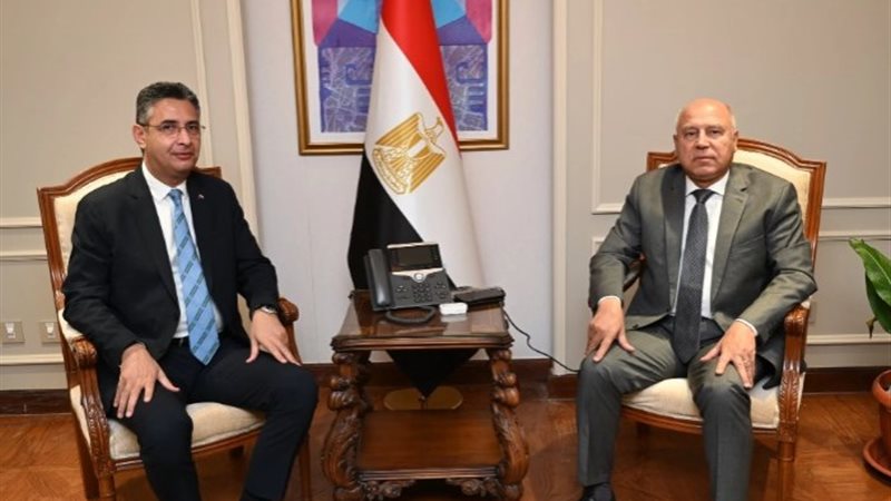 الفريق كامل الوزير والدكتور شريف فاروق