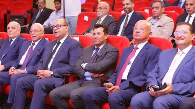 أشرف صبحي وياسر إدريس