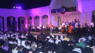 «أعز الناس» تتألق في أمسية غنائية لعشاق الفن الأصيل بمهرجان الأوبرا الصيفي