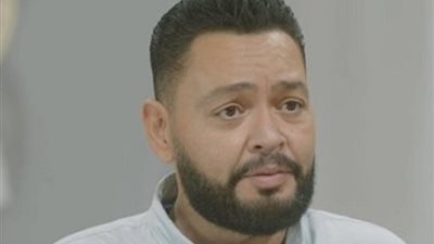عقب وفاة عامل الدليفري، أحمد رزق يستأصل جزء من القولون