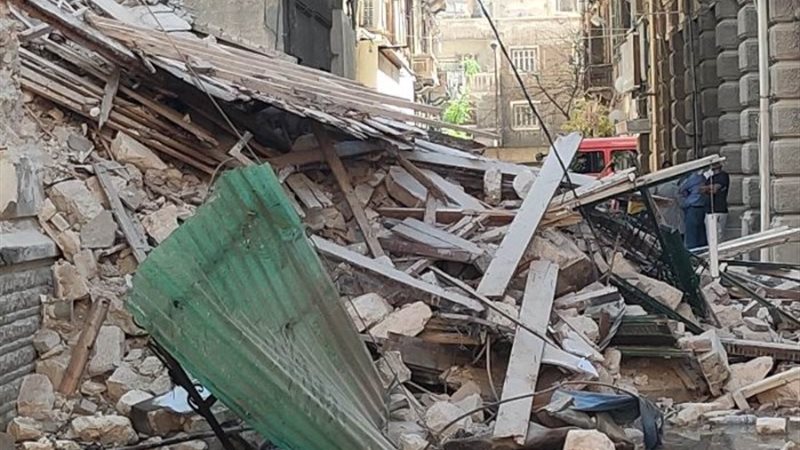 انهيار عقار بالإسكندرية