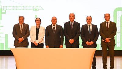 توقيع بروتوكولي تعاون لتحسين الأداء البيئي للقطاع الصناعي