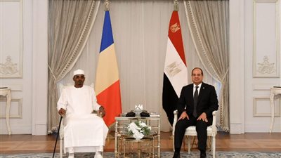 الرئيس السيسي يستقبل نظيره التشادي بالعلمين الجديدة