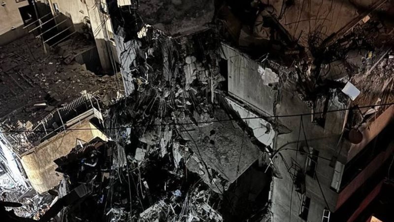 المبني الذي قصفه الاحتلال داخل الضاحية الجنوبية في بيروت