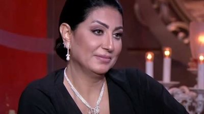وفاء عامر عن مشاهد دنيا المصري في «حق عرب»: «صعبت عليا من الضرب»