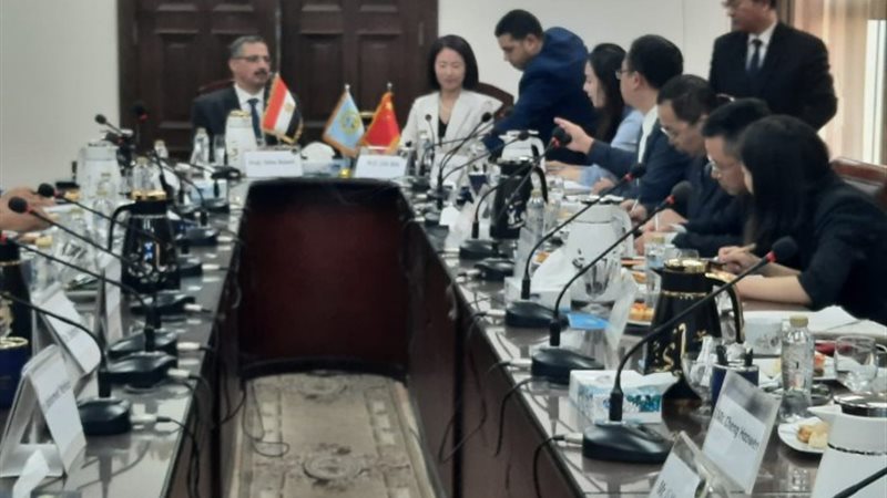 لقاء الوزيرة الصينية