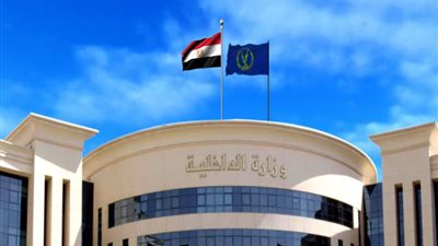 «الداخلية» تجدد دعوتها للأجانب المقيمين بمصر سرعة إنهاء تقنين أوضاعهم
