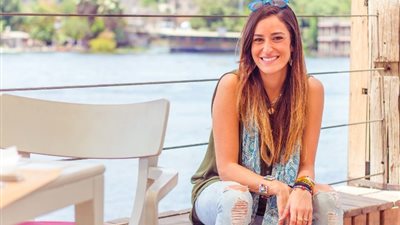 أمينة خليل لـ «الجمهور»: الممثل «الشاطر» يقدم أي عمل فني