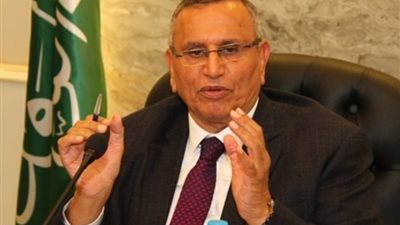 عبدالسند يمامة: 