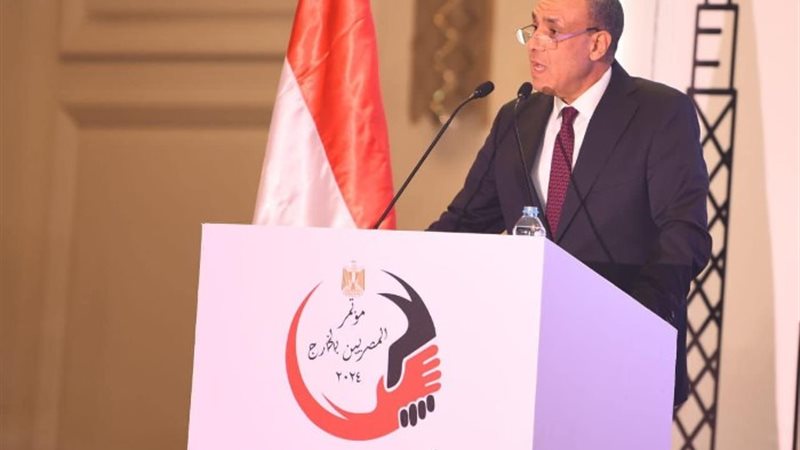 الدكتور بدر عبد العاطي، وزير الخارجية والهجرة وشئون المصريي