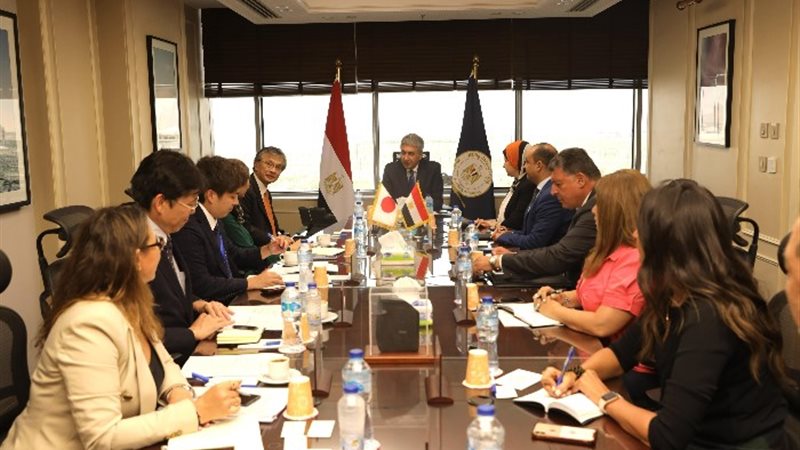 شريف فتحي وزير السياحة والآثار