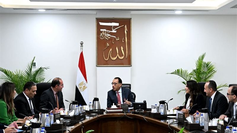 اجتماع رئيس الوزراء مع وزير المالية