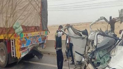 إصابة 5 أشخاص جراء حادث تصادم أمام النادي الأهلي بأكتوبر