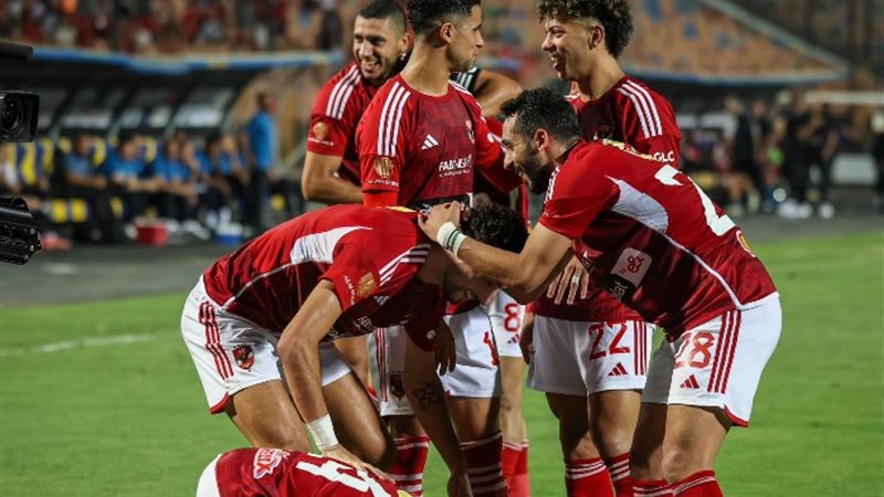 لاعبو الاهلي