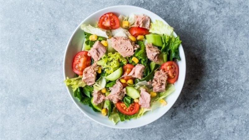 طريقة عمل سلطة التونة
