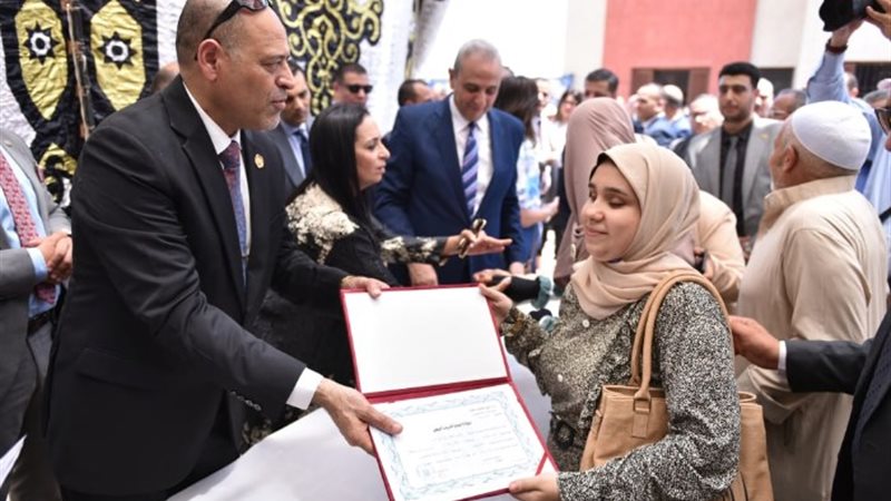 وزير العمل محمد جبران
