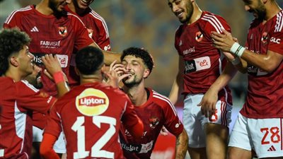 الأهلي يواجه زد غدًا في قمة مثيرة على استاد القاهرة الدولي