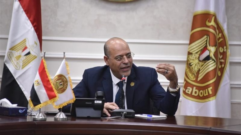 وزير العمل محمد جبران