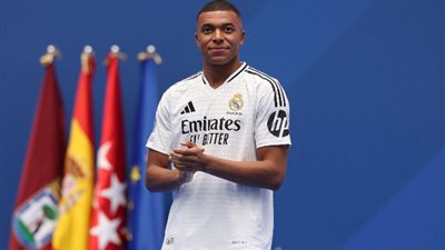 كيليان مبابي يسجل ظهوره الأول بقميص ريال مدريد أمام أتالانتا