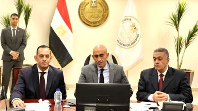 وزير التعليم: تخصيص الحصة الأولى لتعزيز الولاء والقضاء على الفوضى في المدارس