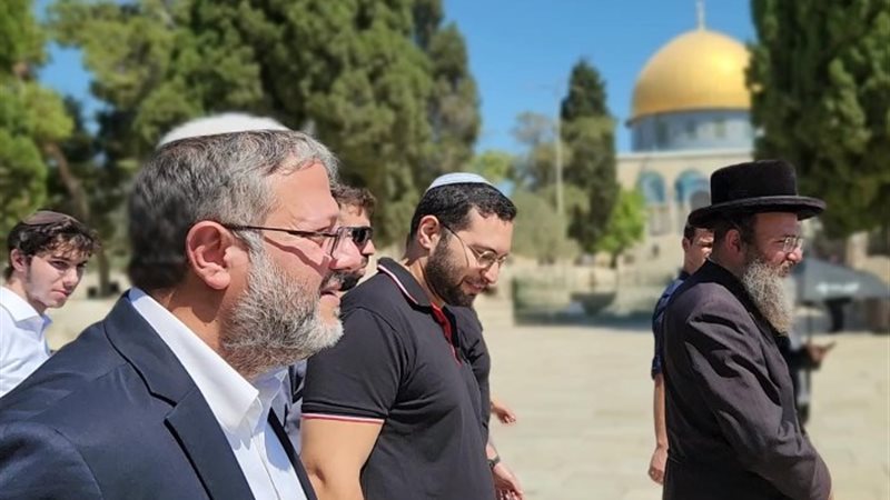 بن جفير يقتحم المسجد الأقصى
