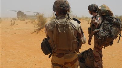 اتهام مرتزقة فرنسيين بجرائم اغتصاب وقتل في جمهورية دونيتسك الأوكرانية