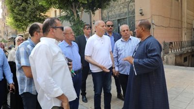محافظ القاهرة يحيل المسؤول عن مخالفة بناء بمدينة نصر للنيابة