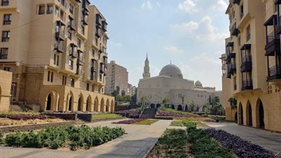 قريبًا، تسليم 1924 وحدة سكنية وفندق ومول بمنطقة سور مجرى العيون