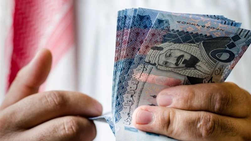 أسعار الريال السعودي في بداية تعاملات اليوم الخميس