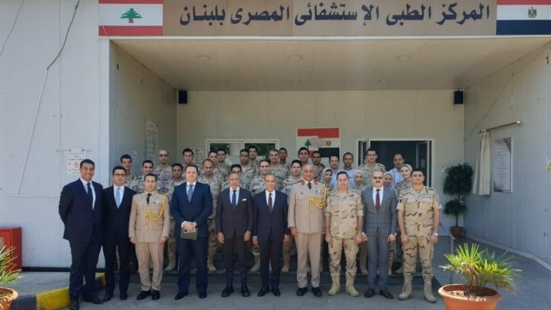 وزير الخارجية في زيارة المستشفى الميداني المصري في بيروت