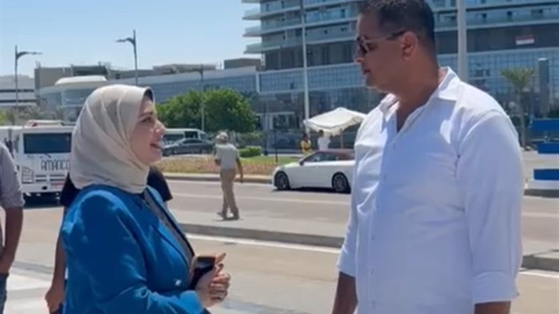 محررة الجمهور مع رئيس جهاز العلمين