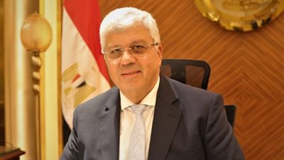 وزير التعليم العالي: أماكن شاغرة بعدد من الكليات لطلاب المرحلة الثانية