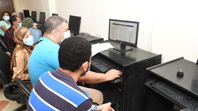 الأماكن الشاغرة في تنسيق المرحلة الثانية للقبول بالجامعات (إنفوجراف)